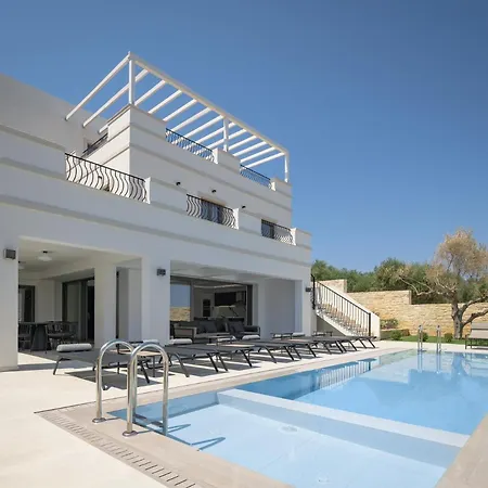 Ivory Villa, With Effusive Design, By Thinkvilla * Perama (Crete)