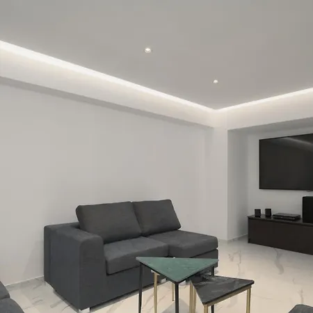 Ivory Villa, With Effusive Design, By Thinkvilla Вилла *